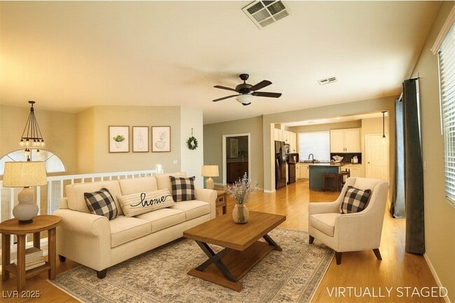 Building Photo - 10617 Turquoise Valley Dr