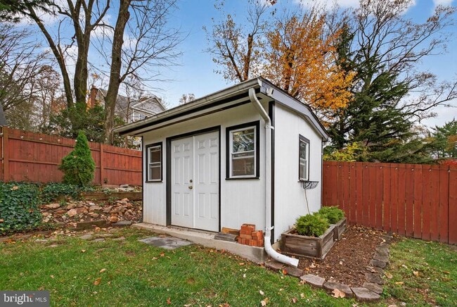 Building Photo - 3004 Marshall St