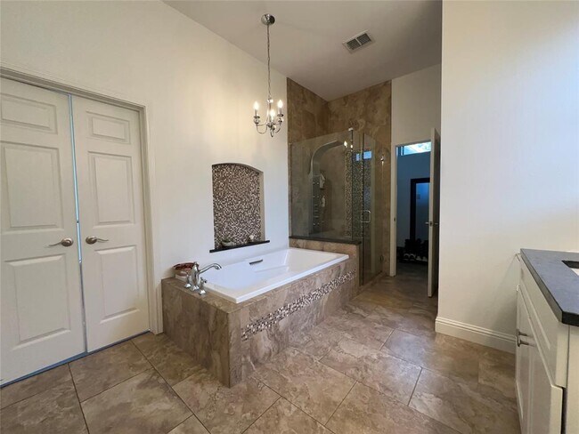 Building Photo - 7406 Curly Leaf Cove