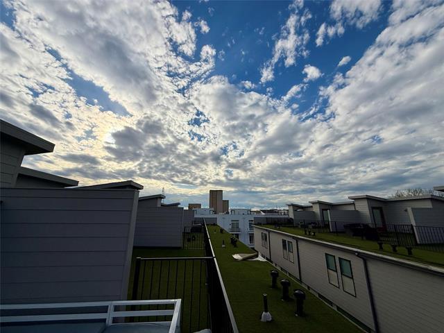 Building Photo - 4211 Delano Pl