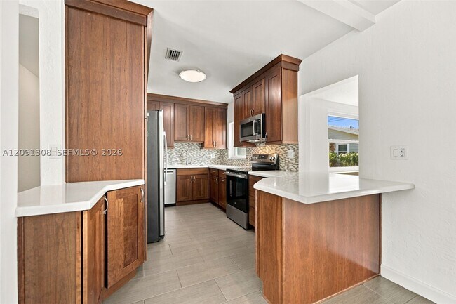 Building Photo - 7120 SW 58th St