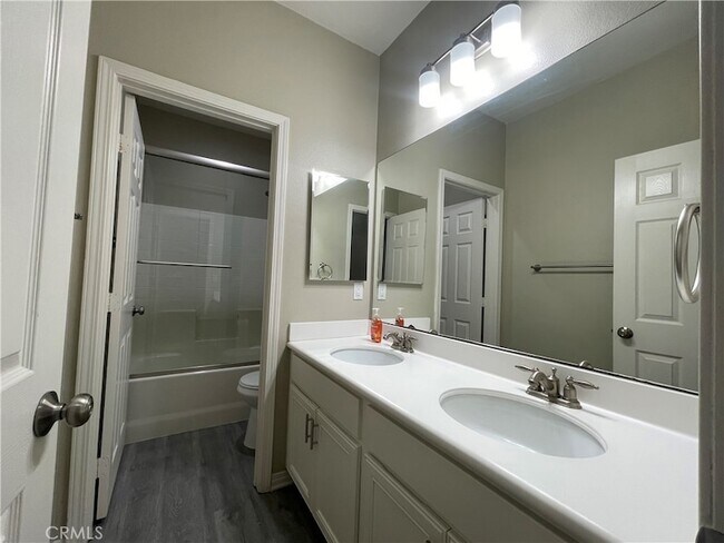 Building Photo - 34791 Heritage Oaks Ct