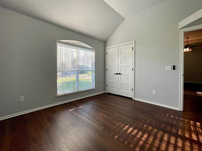 Building Photo - 13004 Chadbrooke Pl