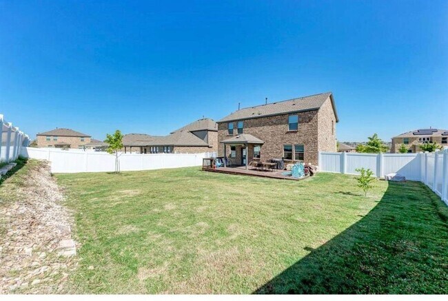 Building Photo - 5817 Daly Dr