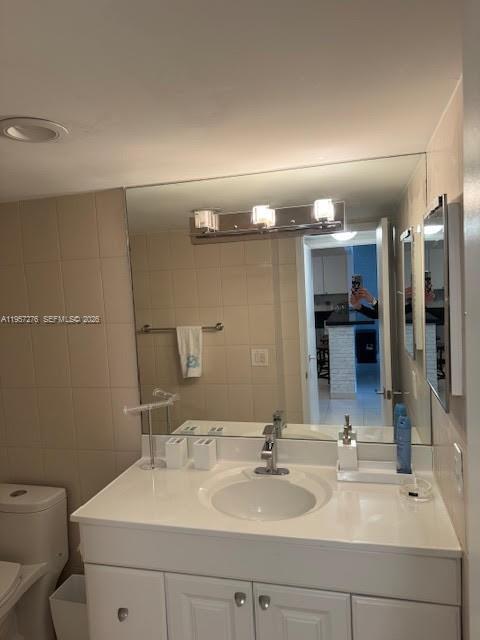 Building Photo - 2801 NE 183rd St