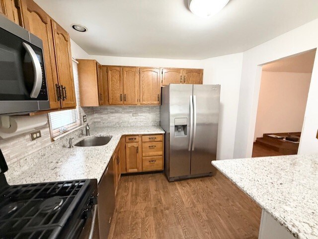 Building Photo - 1811 Fox Run Dr