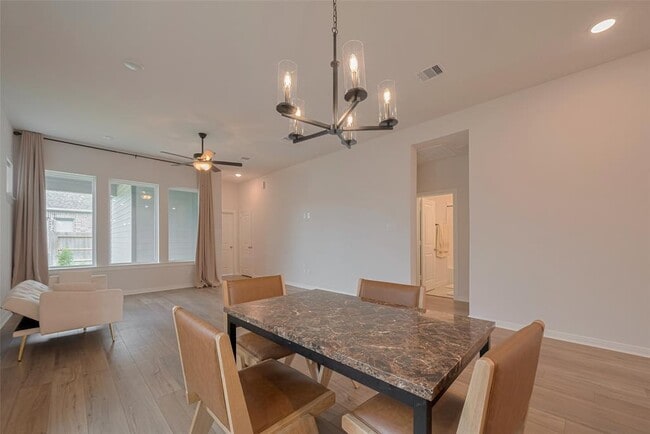 Building Photo - 16331 Verbena Glen Dr