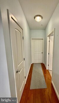 Building Photo - 41800 Eastwick Ln