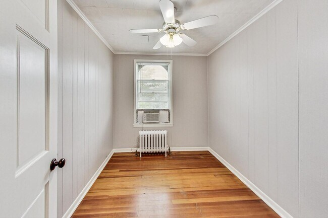 Building Photo - 4115 4th St NW