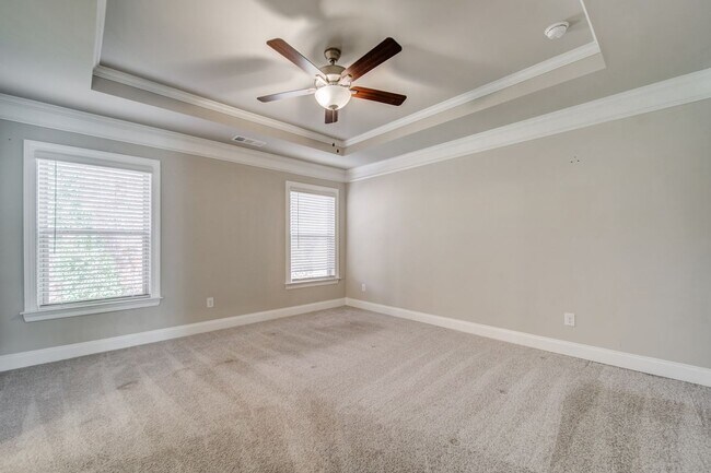 Building Photo - 1363 Harris Way S