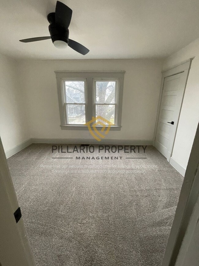 Building Photo - Renovated 3 Bedroom Home in Tuxedo Park, Available NOW!
