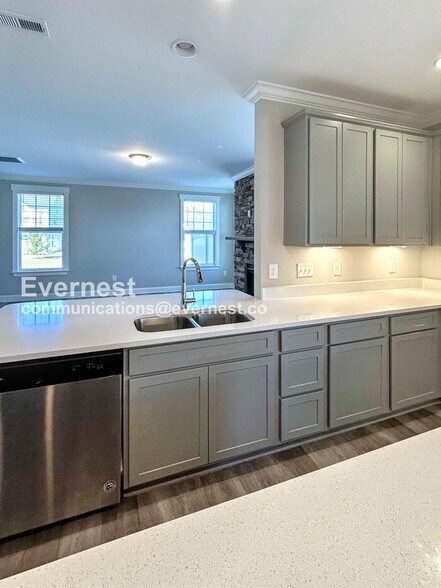 Building Photo - 248 Pilot Bluff Dr