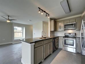 Building Photo - 11805 Alpheus Ave
