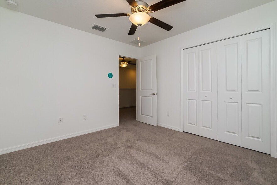 Building Photo - 7310 Spring Snowflake Ave