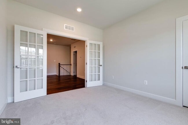 Building Photo - 2522 Vivaldi Ln