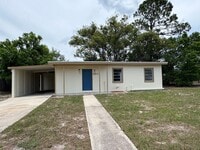 Building Photo - Totally Remodeled Deltona Beauty