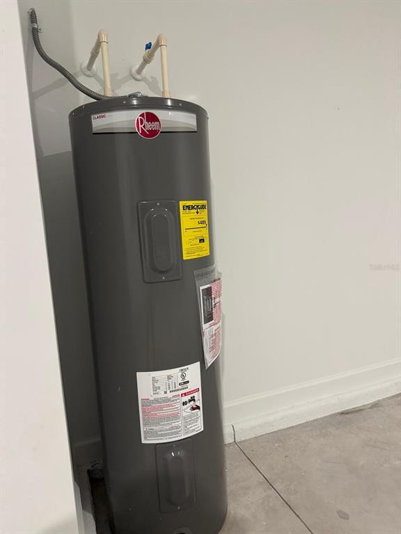 Building Photo - 7111 E Pine Pkwy