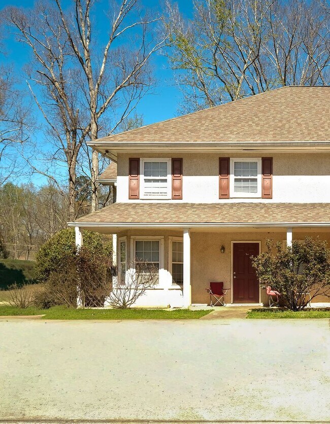 Building Photo - 1535 Cedar Shoals Dr