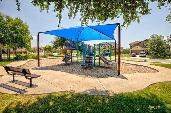 Building Photo - 775 Spectrum Dr