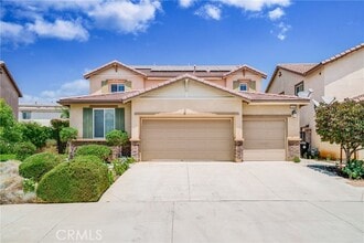 Building Photo - 12010 Santiam Ct