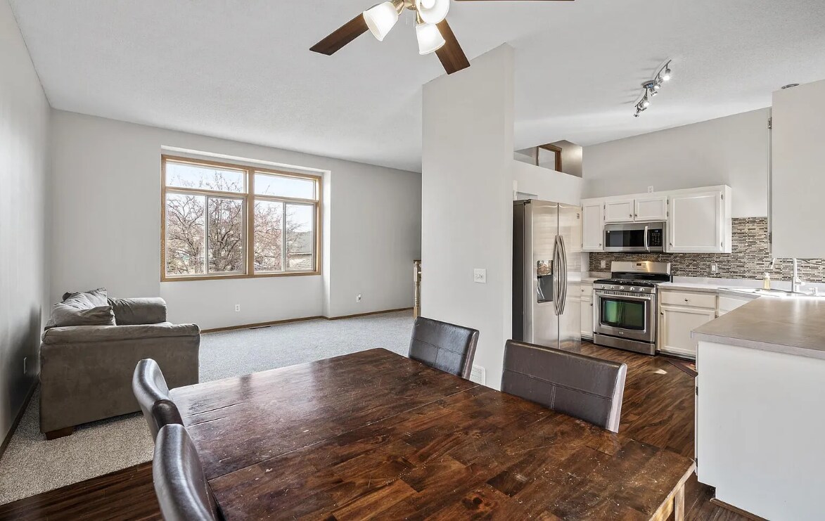 Building Photo - 15294 Avocet St NW