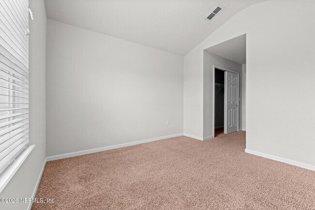 Building Photo - 6791 Roundleaf Dr