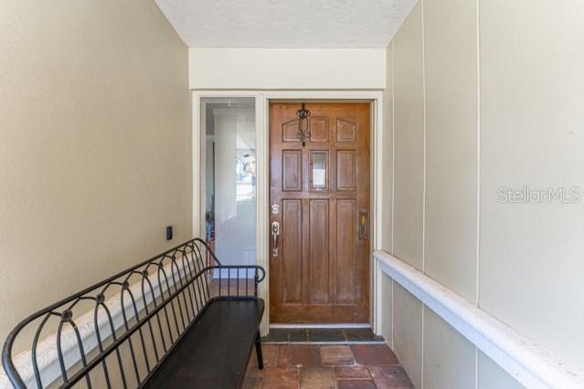 Building Photo - 13940 Joyce Dr