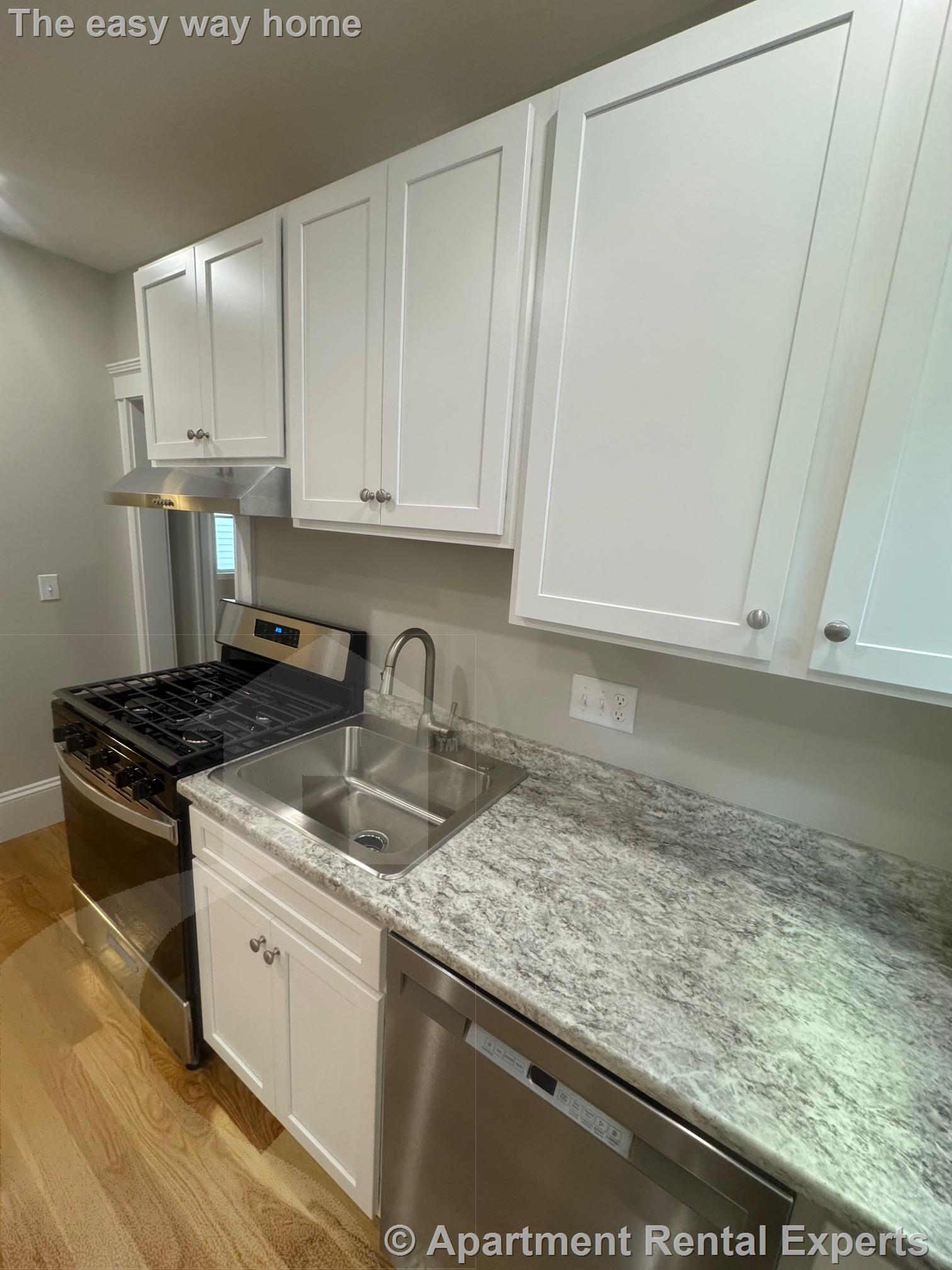 Building Photo - 11 Belmont Square