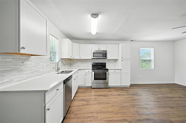 Building Photo - 1206 S State Hwy 78