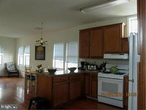 Building Photo - 7429 Cedar Grove Ln