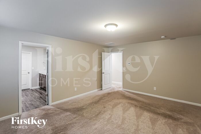 Building Photo - 9645 Hamel St
