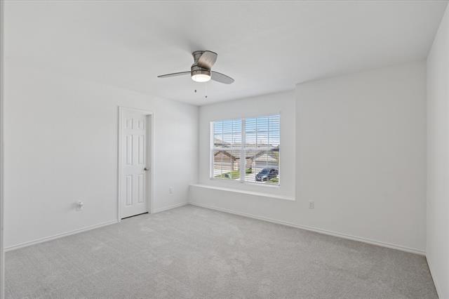 Building Photo - 14020 Earlham St