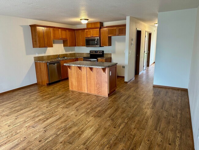 Building Photo - 297 Sowell Dr