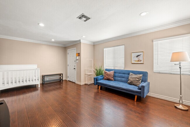 Building Photo - Fully Furnished 2BR Home with Crib — Mid-T...