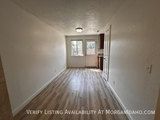 Building Photo - 4853 W Targee St