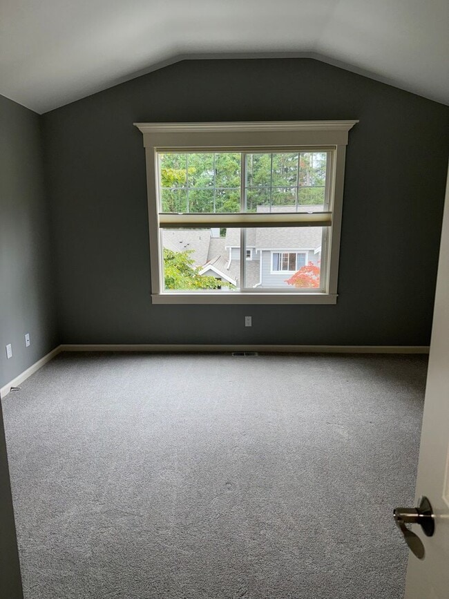 Building Photo - 4126 248th Ct SE