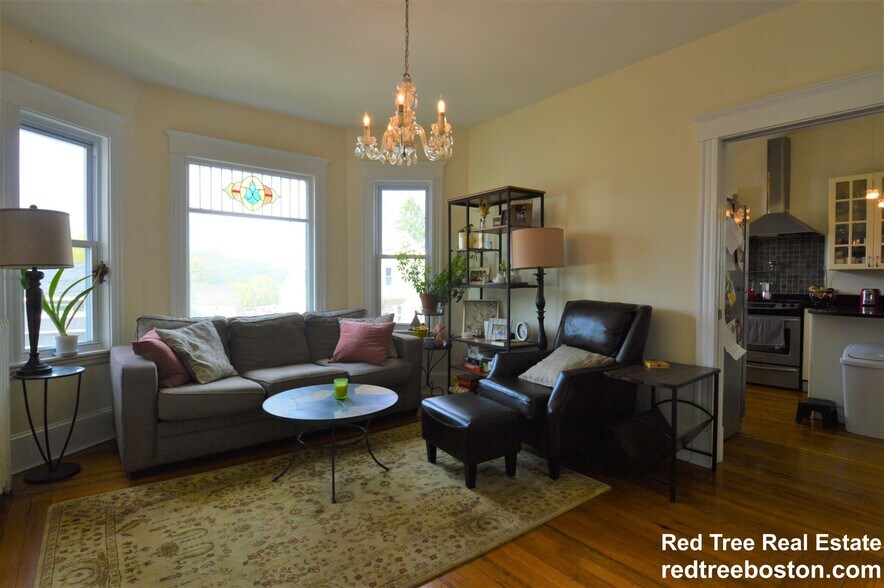 Apt 2 - 14 Breck Ave