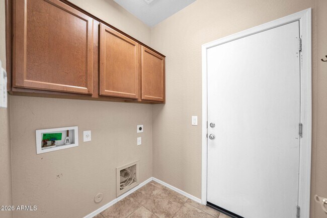 Building Photo - 10281 W Carlota Ln