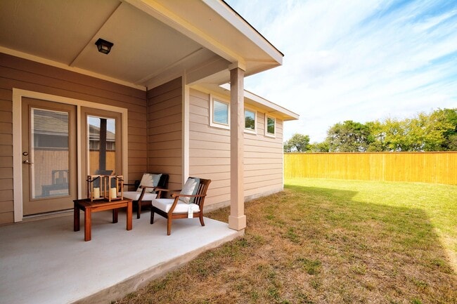 Building Photo - 747 Gristmill Dr