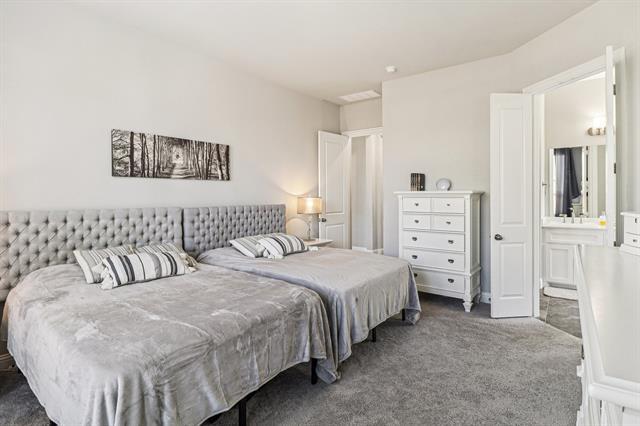 Building Photo - 1006 Foxhall Dr