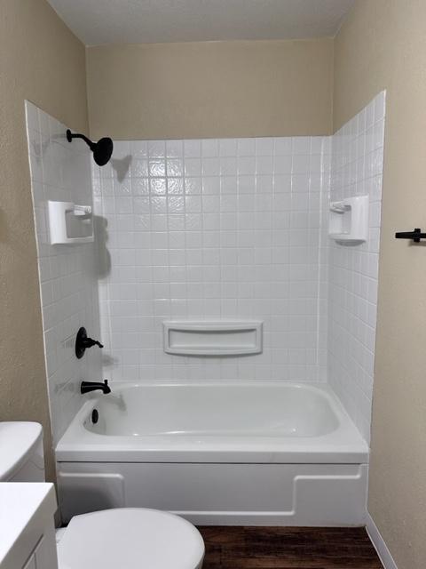 Building Photo - 1042 7th St NW