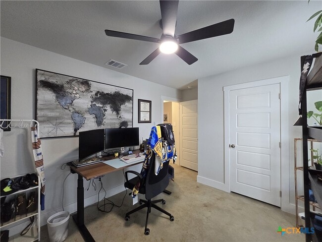 Building Photo - 1051 LEXINGTON Dr