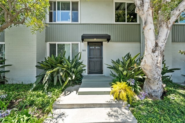 Primary Photo - 503 St Andrews Rd