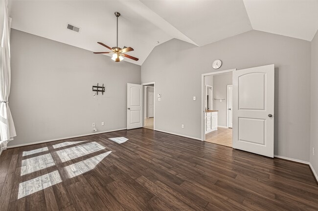 Building Photo - 13612 Evening Wind Dr