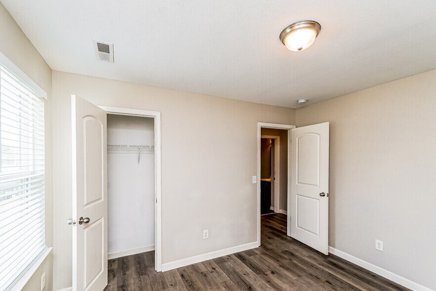 Building Photo - 4740 Princess Anna Marie Ln