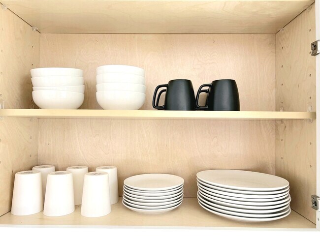 Building Photo - 451 E Lincoln Ave