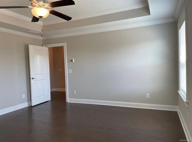 Building Photo - 116 Herman Dr
