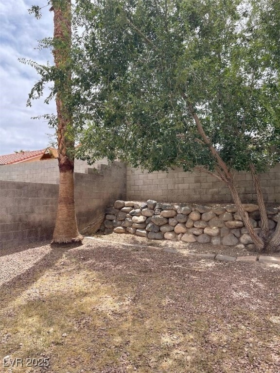 Building Photo - 8309 Palmada Dr