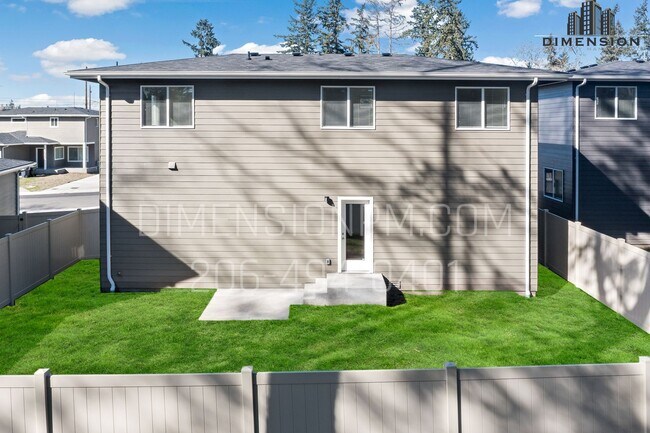 Building Photo - 17517 29th Ave E