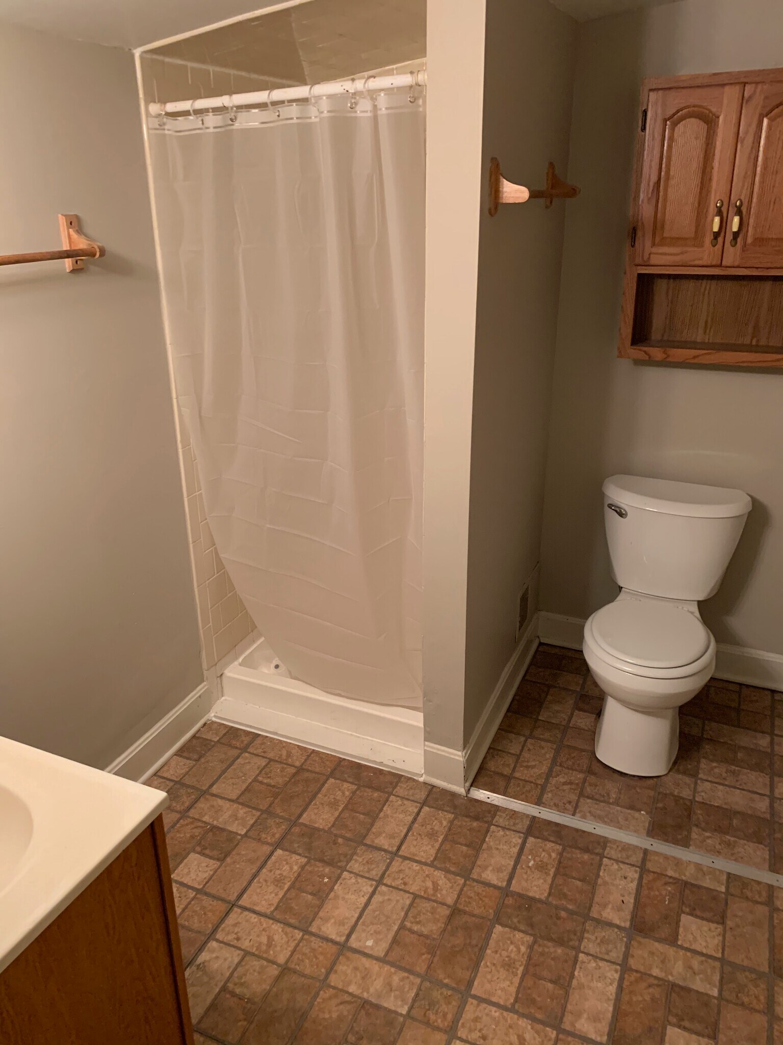 Building Photo - 114 Parker St